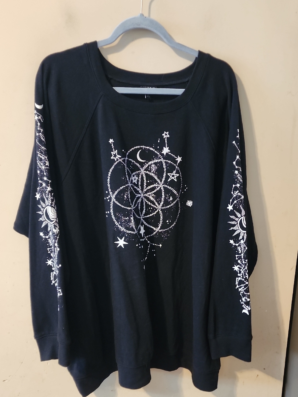 torrid Black Long Sleeve Celestial Graphic Sweatshirt